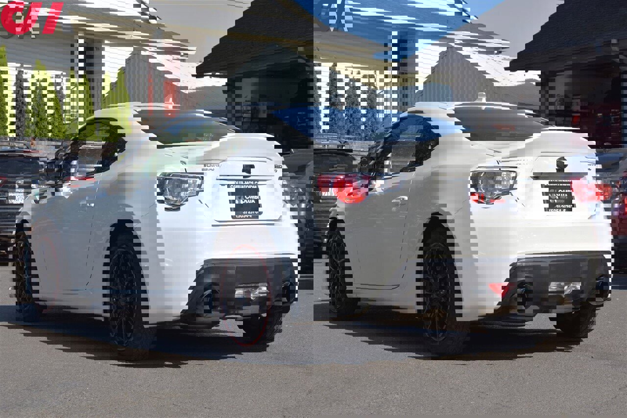 Used 2016 Subaru BRZ Premium image 2