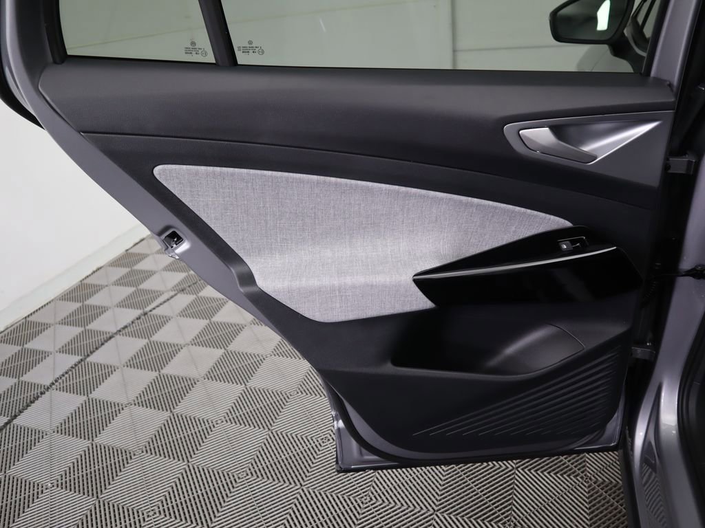 New 2026 Volkswagen ID.4 Pro image 27