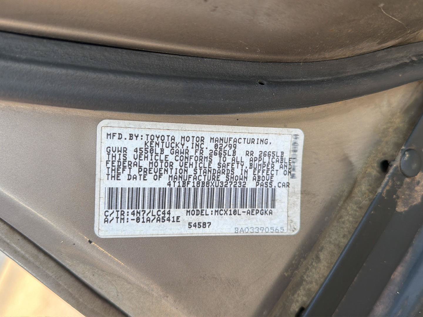 Used 1999 Toyota Avalon XLS FWD image 18