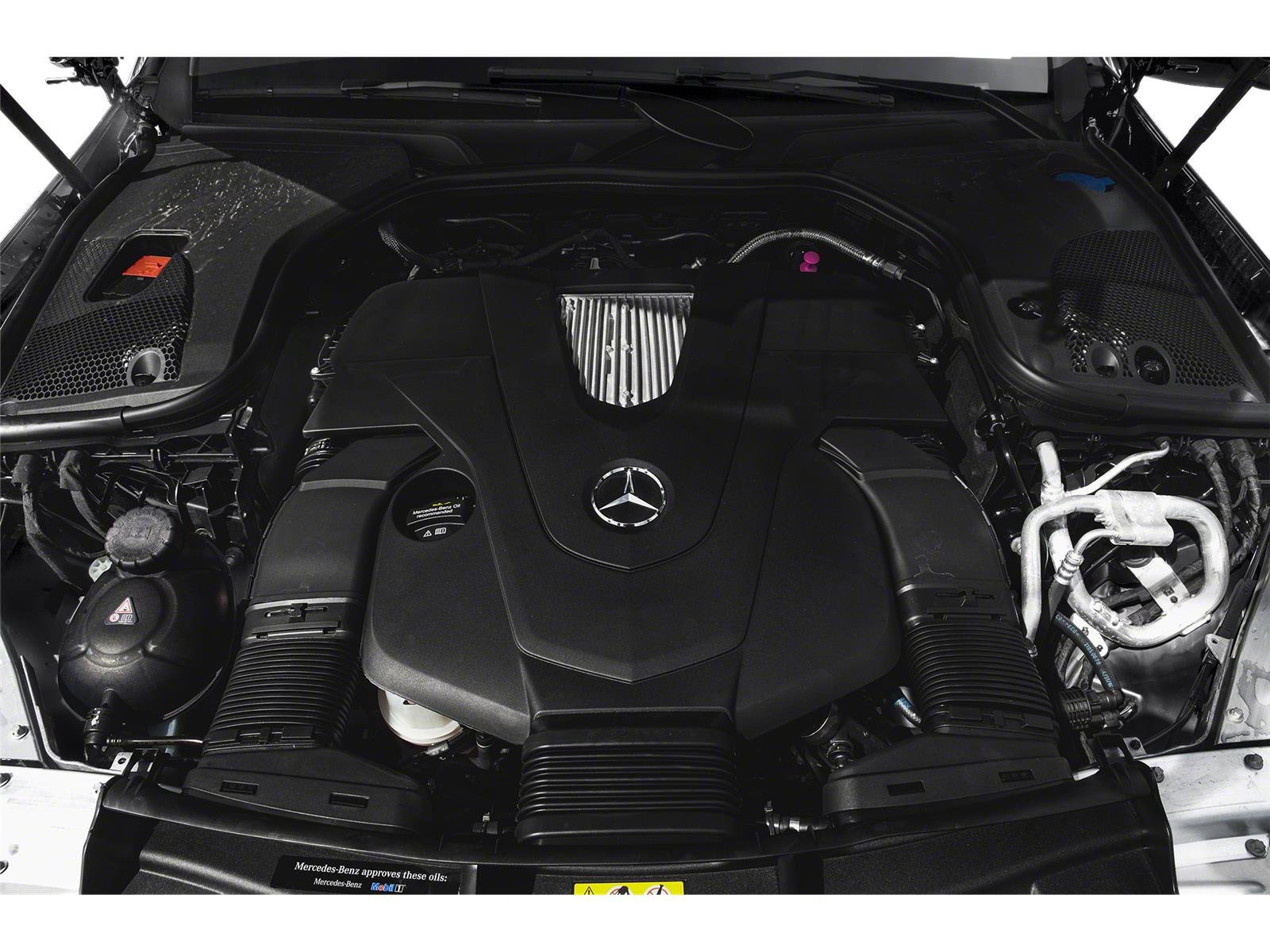 Used 2017 Mercedes-Benz E 400 4MATIC Wagon image 7