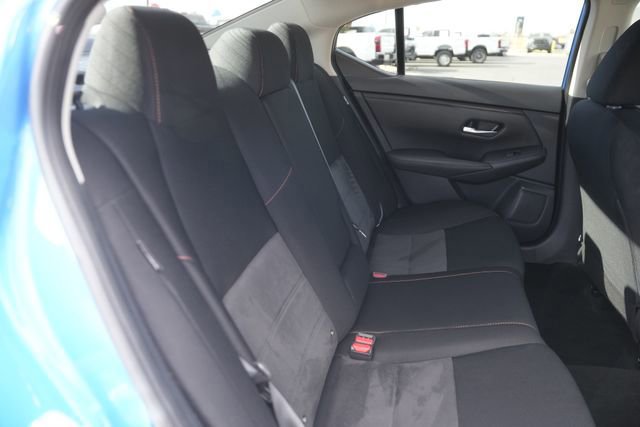 Used 2023 Nissan Sentra SR w/ Electronics Package image 16