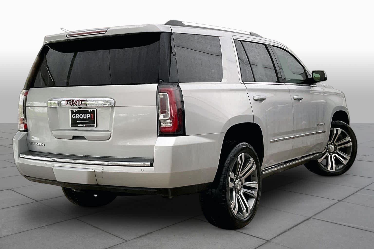 Used 2020 GMC Yukon Denali w/ Denali Ultimate Package RWD image 14