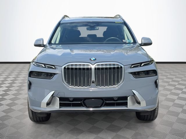Used 2024 BMW X7 xDrive40i AWD/4WD image 2