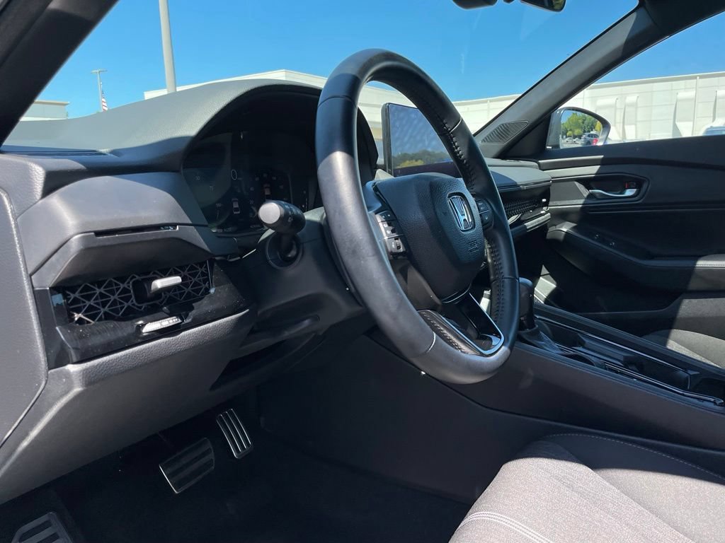 Certified 2025 Honda Accord Sport image 27