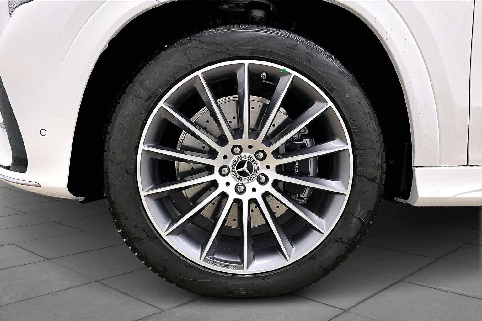 New 2026 Mercedes-Benz GLE 450 4MATIC image 11