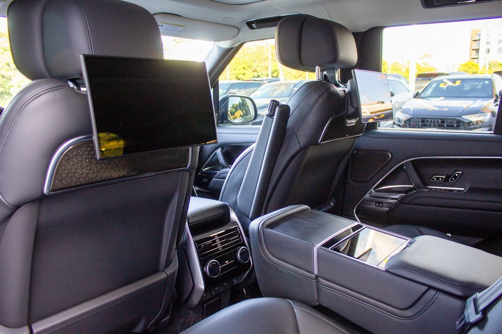 Used 2023 Land Rover Range Rover First Edition image 23