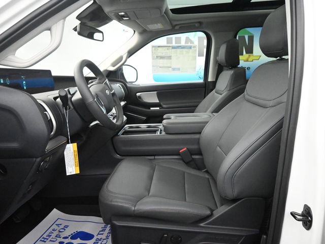 New 2025 Ford Expedition Max Active image 17