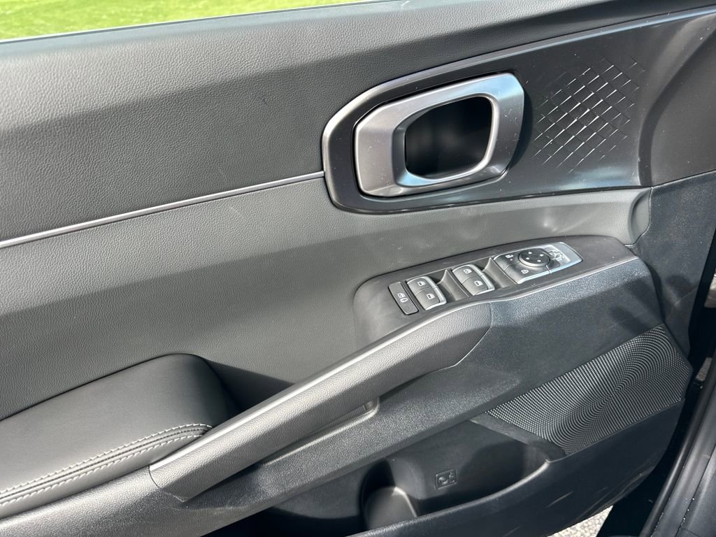 New 2026 Kia Sorento S image 10