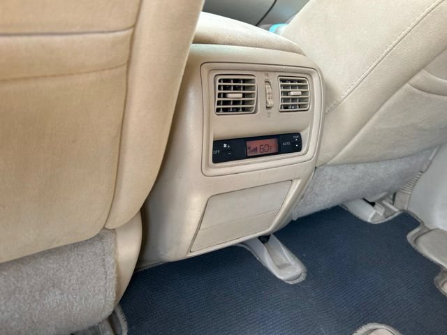 Used 2014 Nissan Pathfinder S FWD image 40