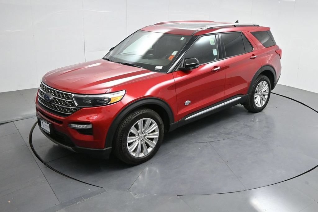 Used 2024 Ford Explorer King Ranch w/ Technology Package AWD/4WD image 52
