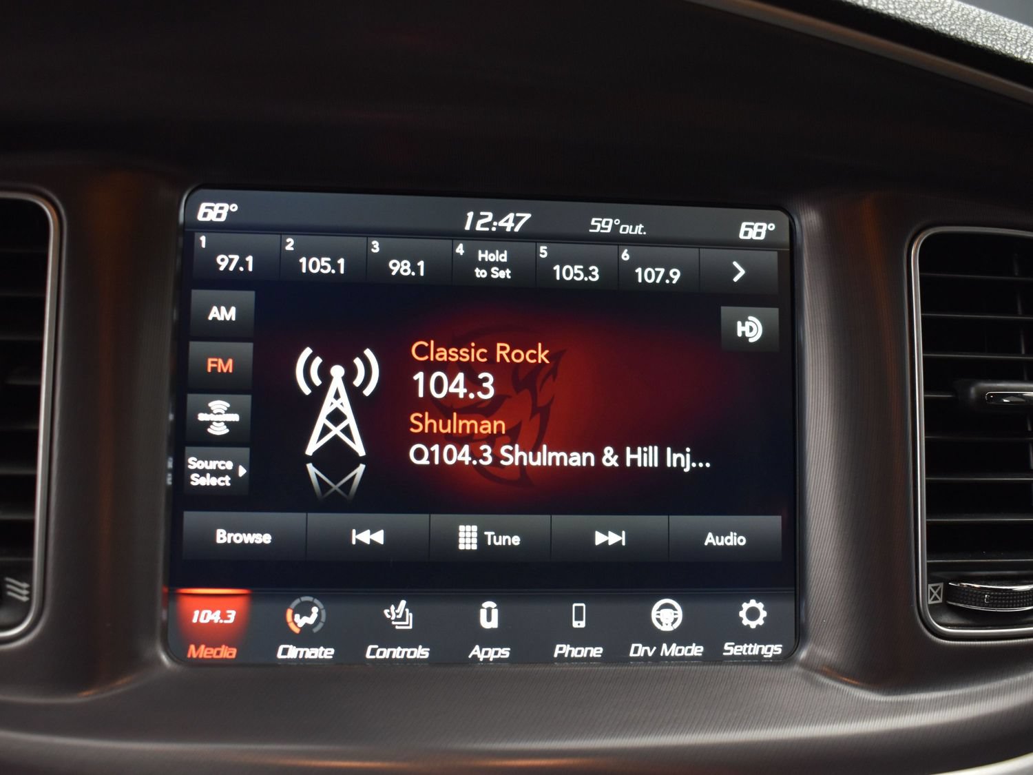 Used 2020 Dodge Charger Scat Pack RWD image 8