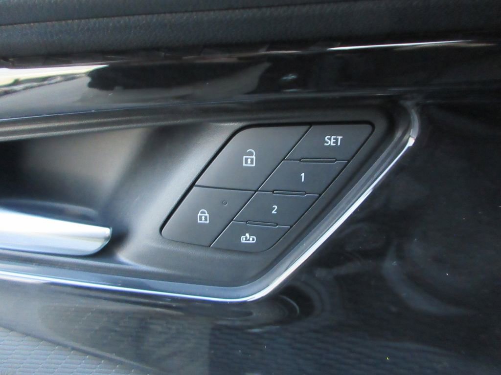 New 2026 Chevrolet Blazer EV RS image 24