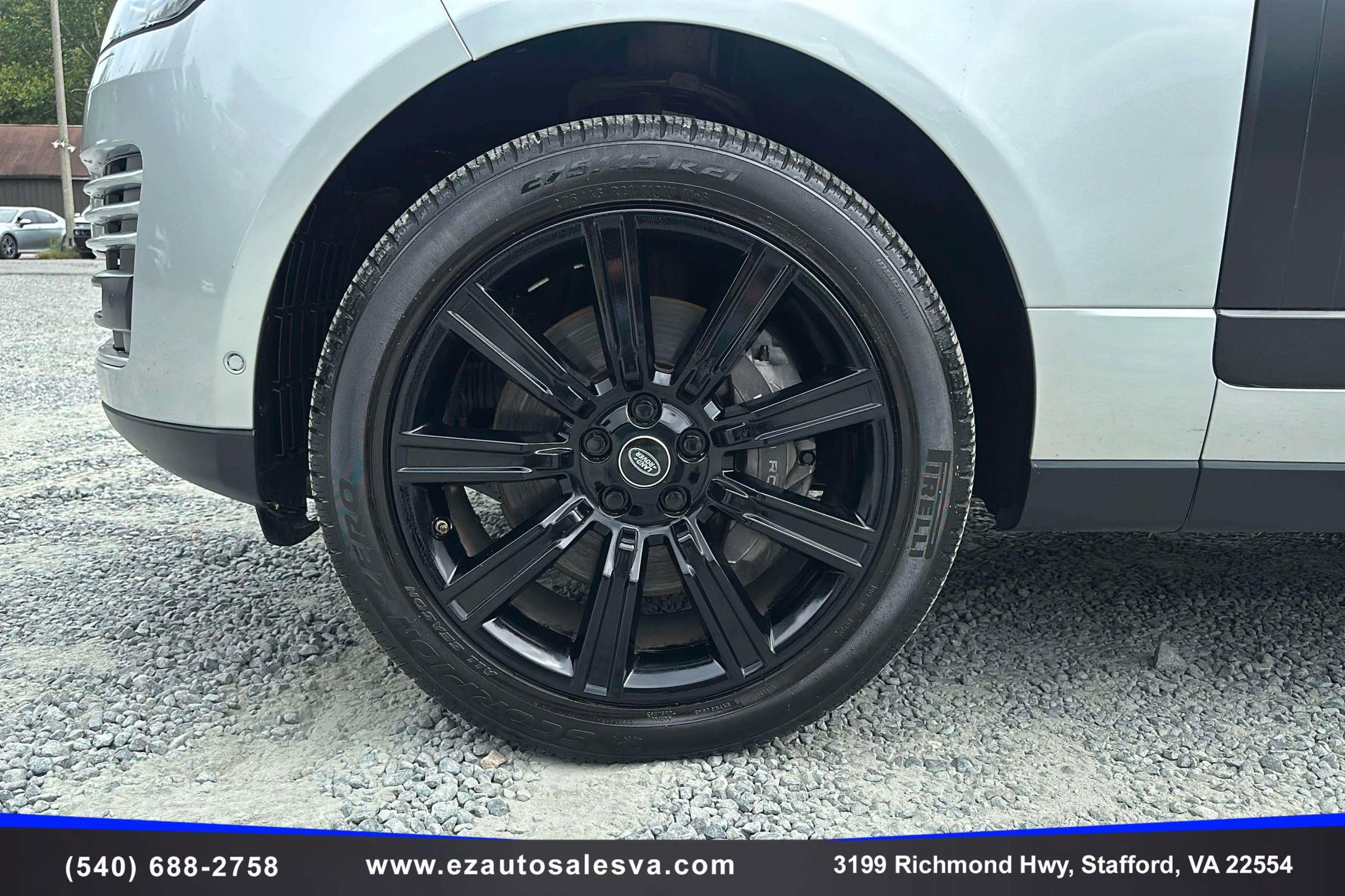 Used 2018 Land Rover Range Rover Supercharged image 10