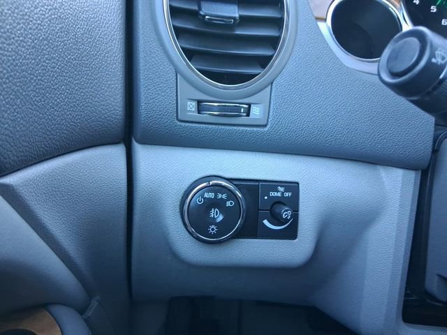 Used 2012 Buick Enclave Leather image 12