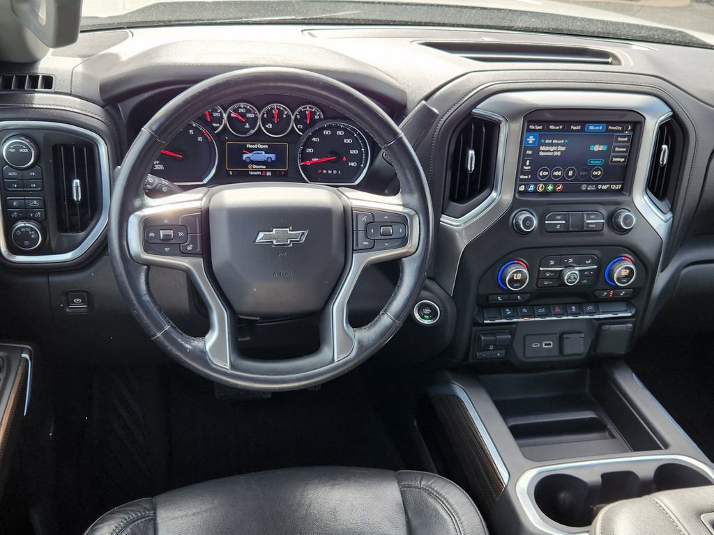 Used 2020 Chevrolet Silverado 1500 LT Trail Boss image 9