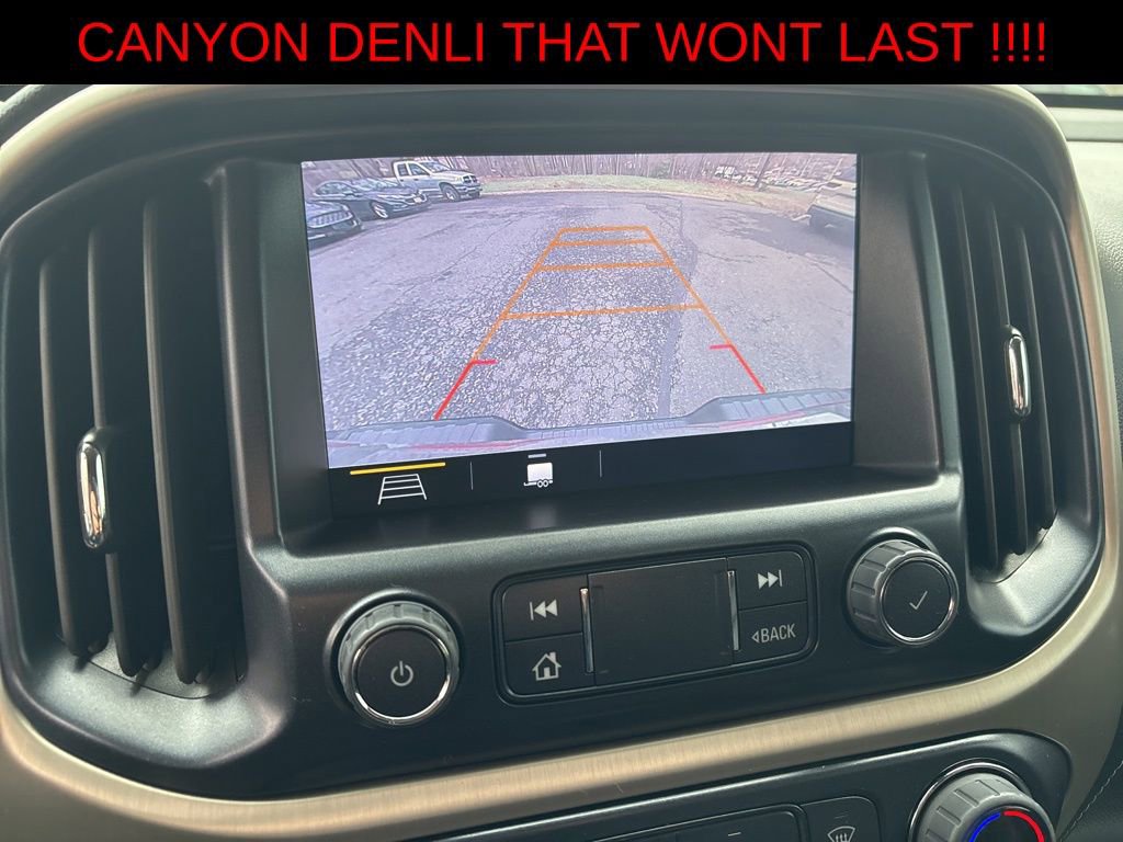 Used 2022 GMC Canyon Denali AWD/4WD image 14