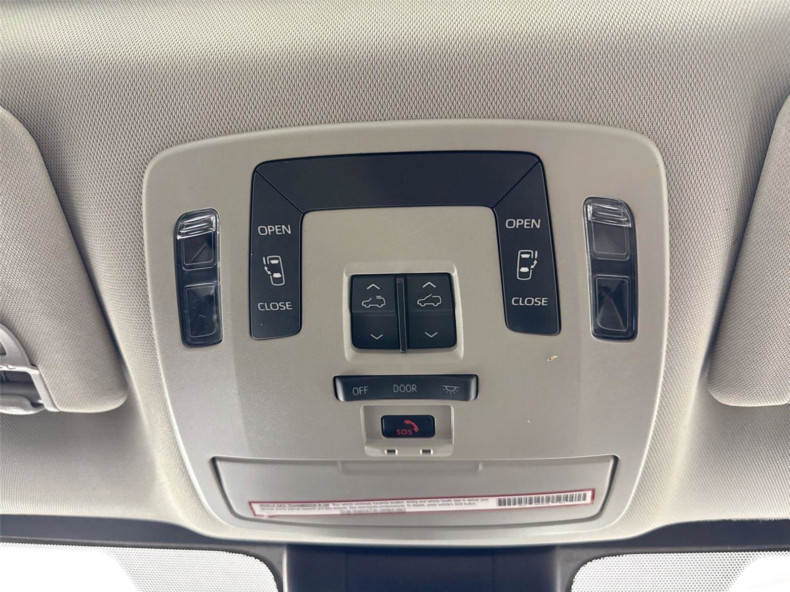 Used 2021 Toyota Sienna LE w/ LE Plus Package image 23