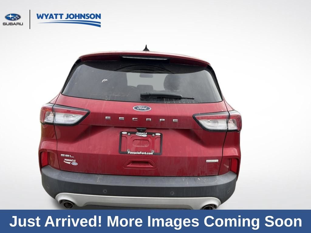 Used 2020 Ford Escape SEL image 5