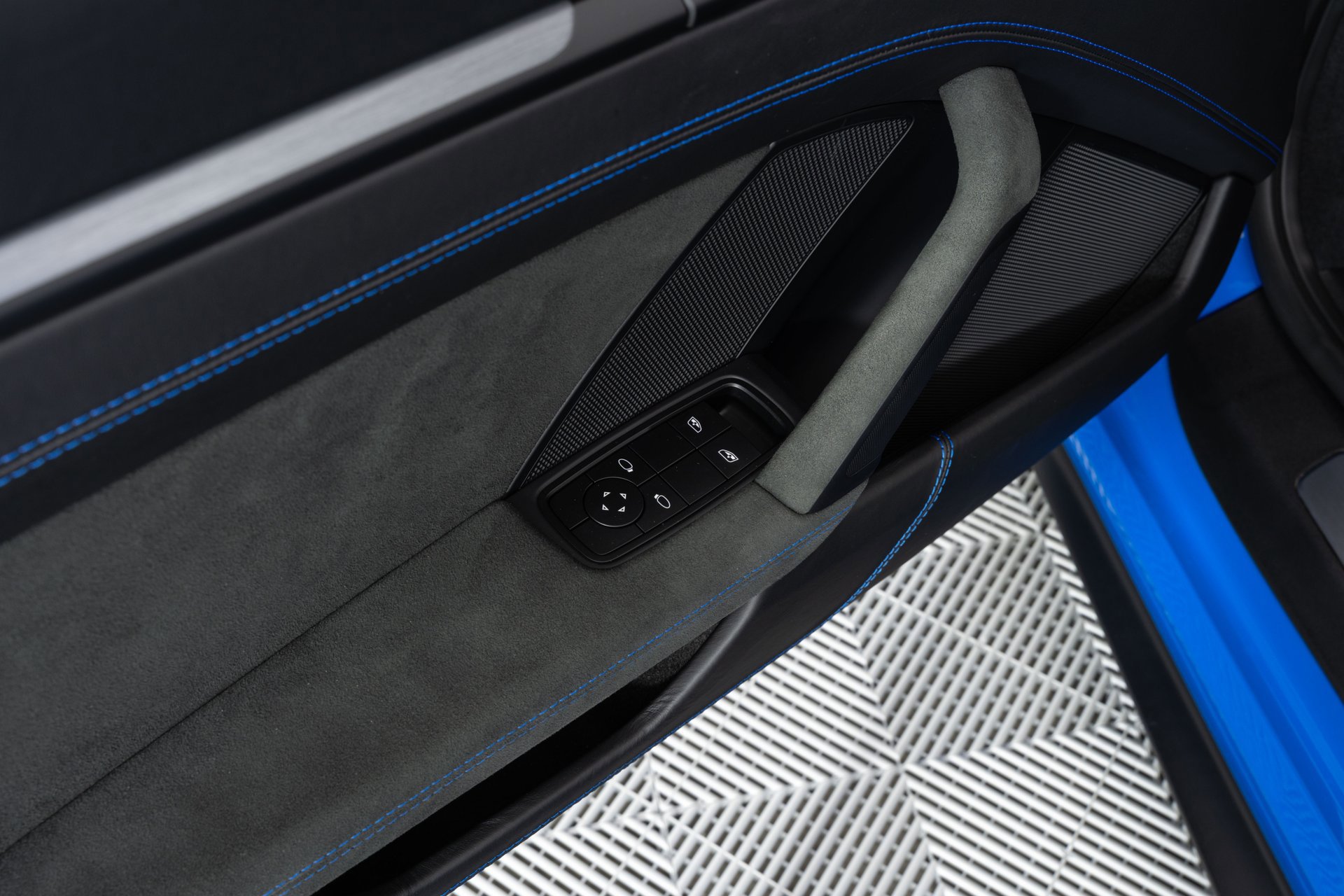 Used 2022 Porsche 911 GT3 image 11