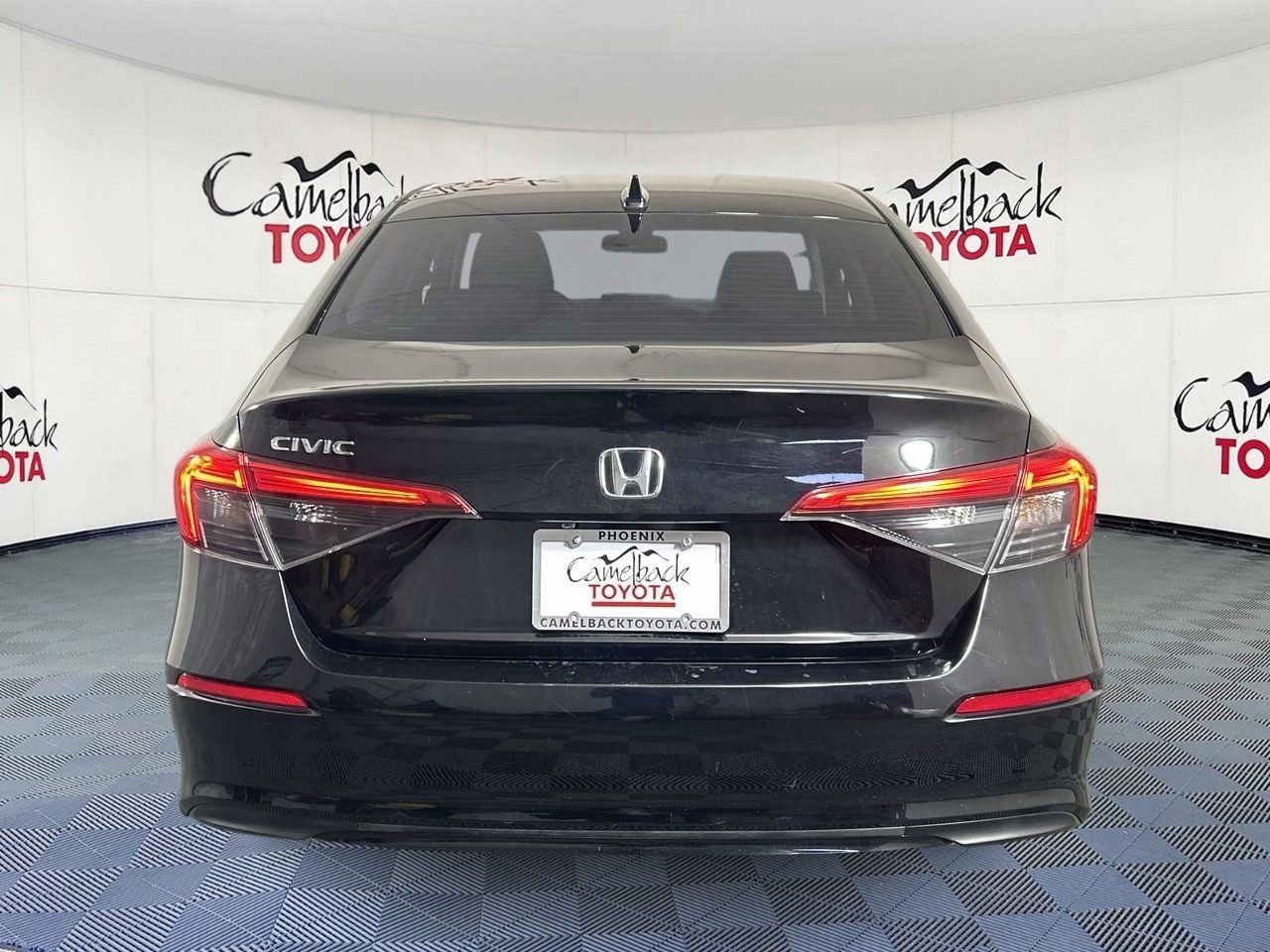 Used 2022 Honda Civic LX image 7