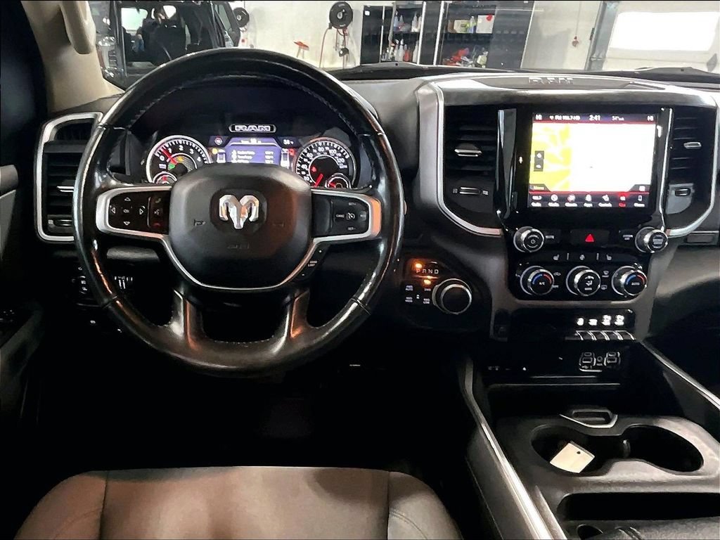 Used 2019 RAM 1500 Big Horn AWD/4WD image 17