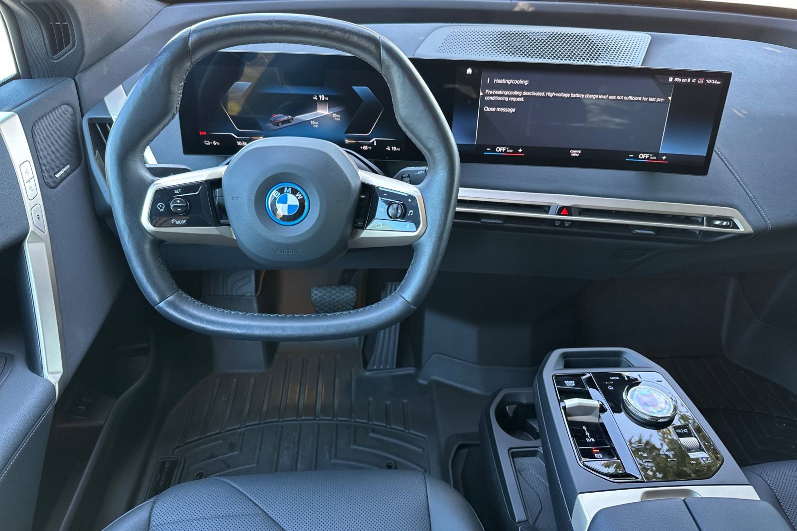 Certified 2023 BMW iX xDrive50 w/ Sport Package AWD/4WD image 18