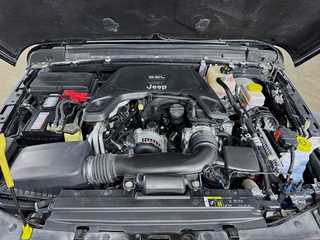 Used 2018 Jeep Wrangler Sport AWD/4WD image 26