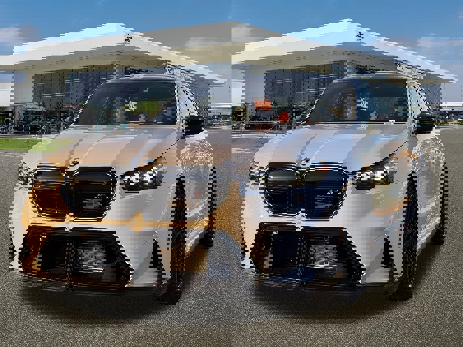 New 2026 BMW M5 w/ Carbon Package image 5