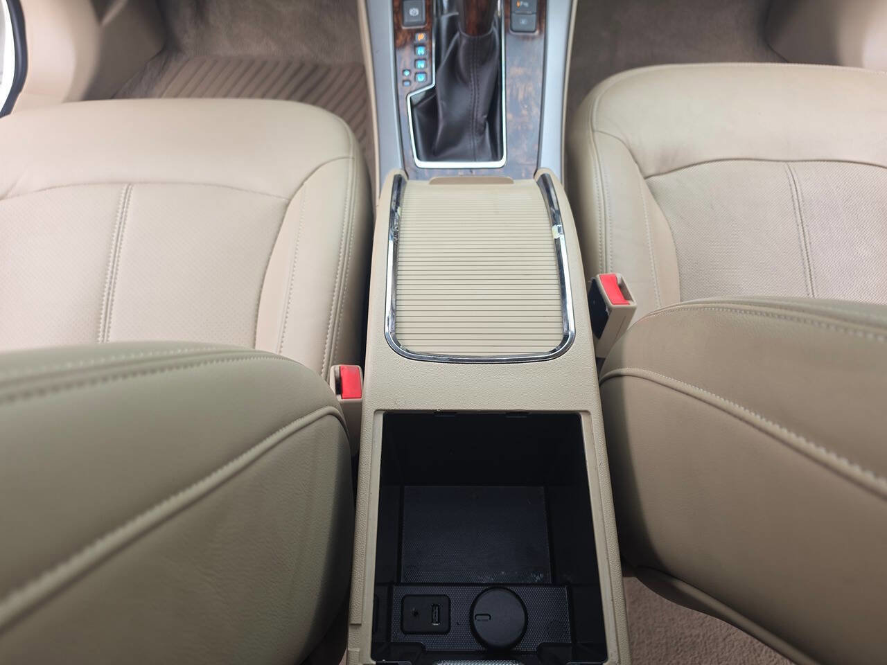 Used 2013 Buick LaCrosse Touring FWD image 41