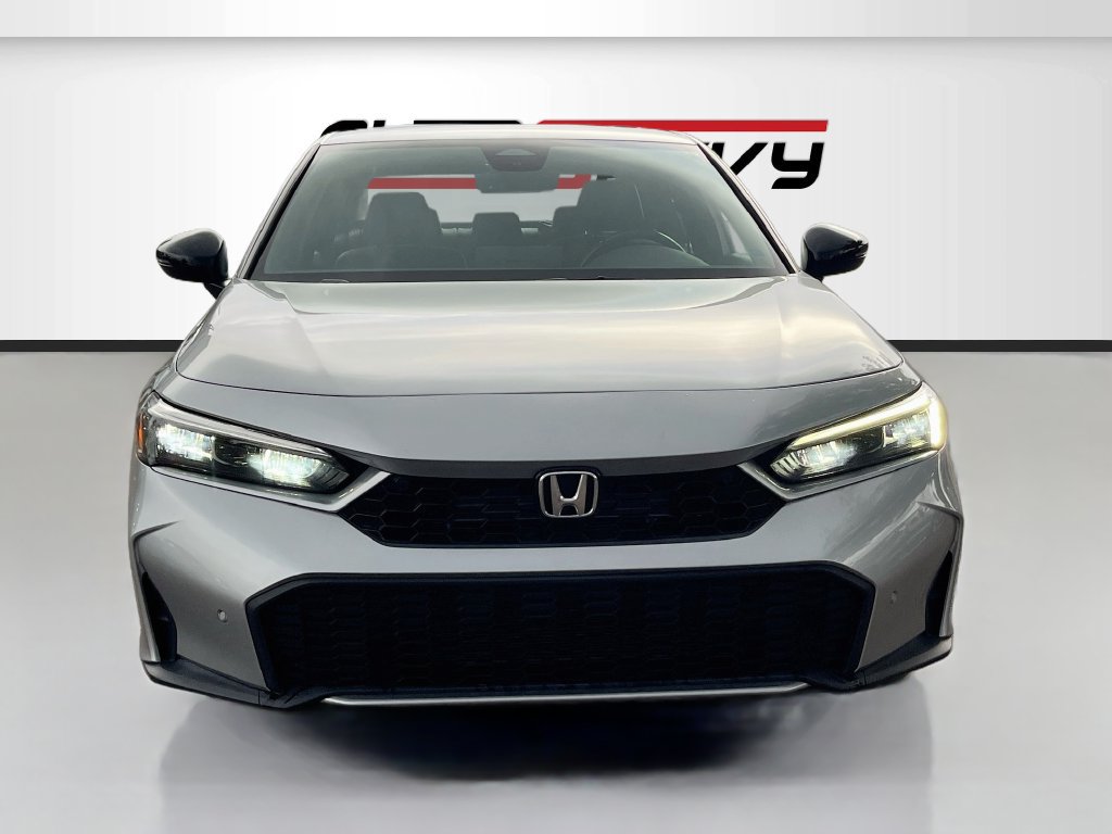 Used 2025 Honda Civic Sport image 2