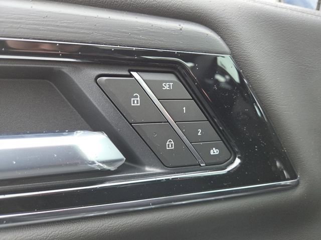 New 2026 GMC Yukon XL Denali w/ Sun & Power Step Package image 12