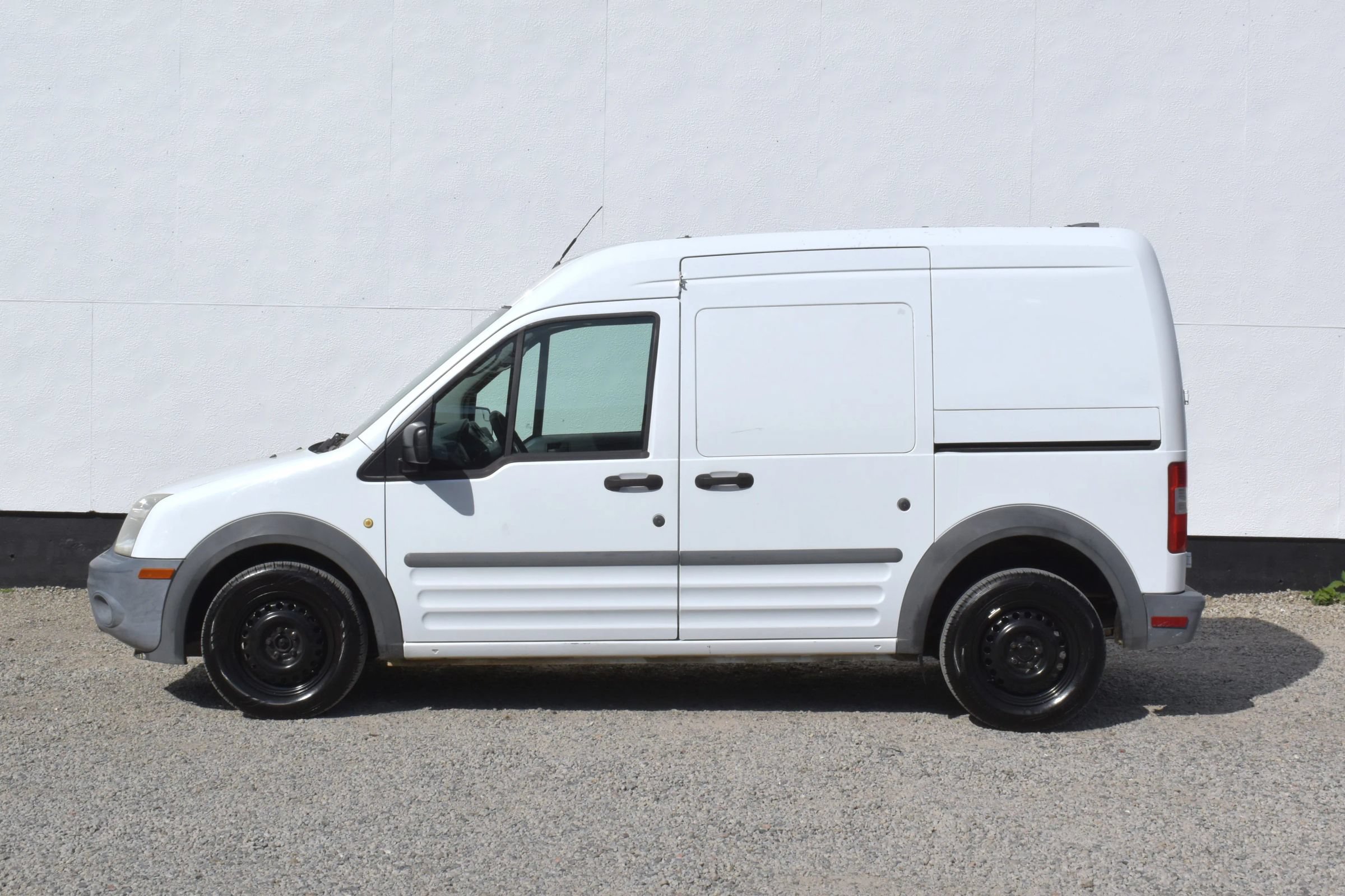 Used 2011 Ford Transit Connect XL FWD image 31