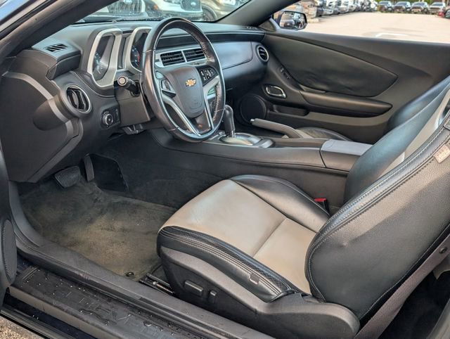 Used 2015 Chevrolet Camaro LT image 7