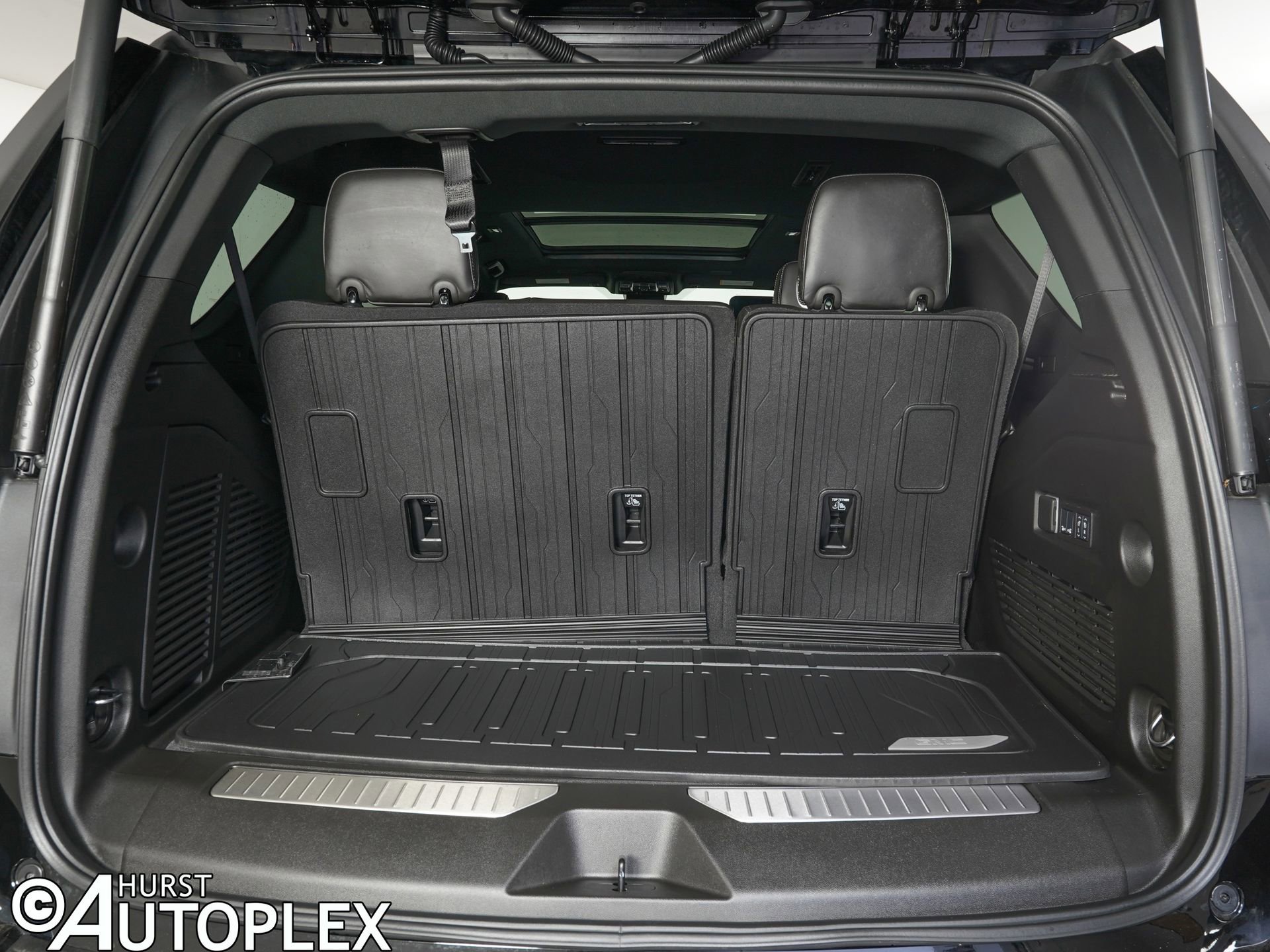 Used 2026 GMC Yukon AT4 Ultimate w/ LPO, Floor Liner Package image 13