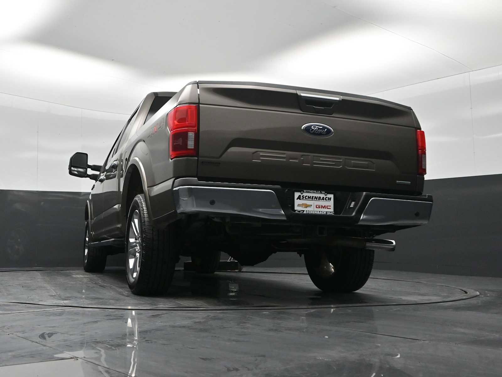 Used 2019 Ford F150 Lariat w/ Equipment Group 502A Luxury image 23