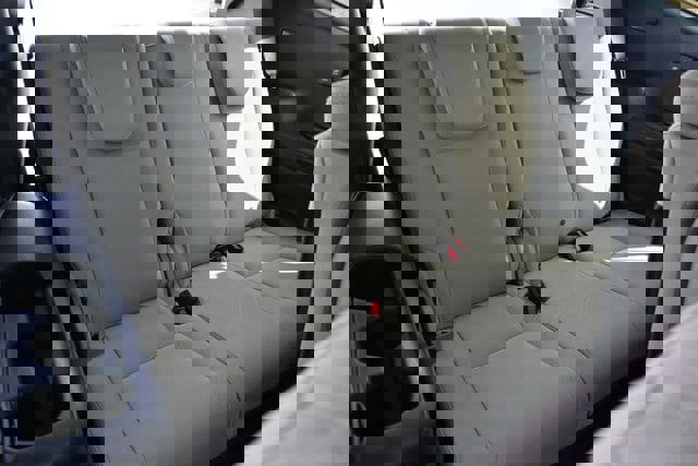 Used 2023 Subaru Ascent Premium w/ Convenience Package image 22