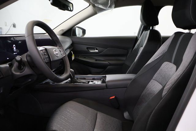 New 2026 Nissan Sentra SV w/ SV Convenience Package FWD image 11