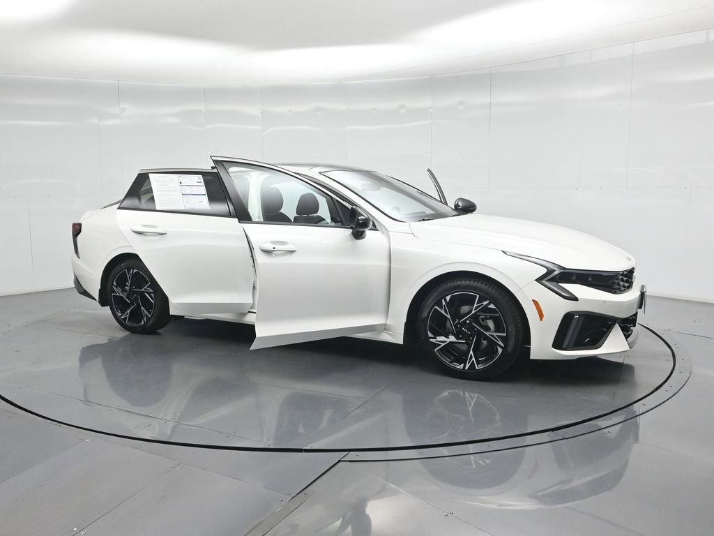 Used 2025 Kia K5 GT-Line w/ GT-Line Premium Package AWD/4WD image 34