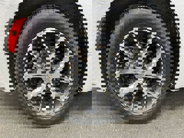 Used 2022 Chrysler Pacifica Limited image 34