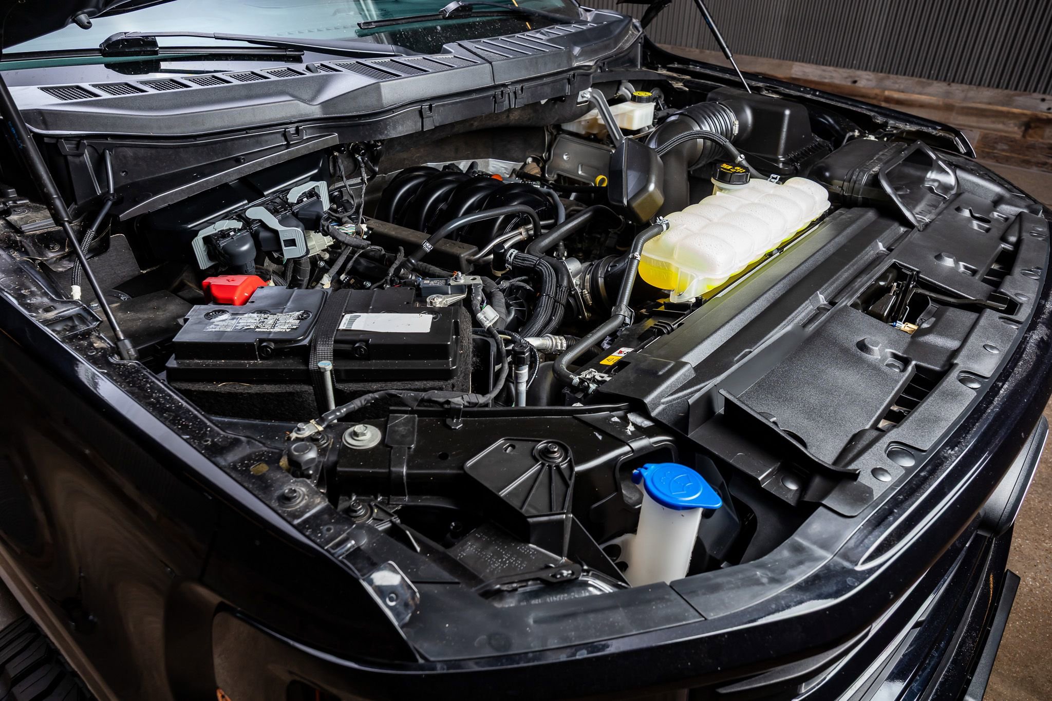 Used 2024 Ford F150 XLT w/ Equipment Group 302A MID image 38