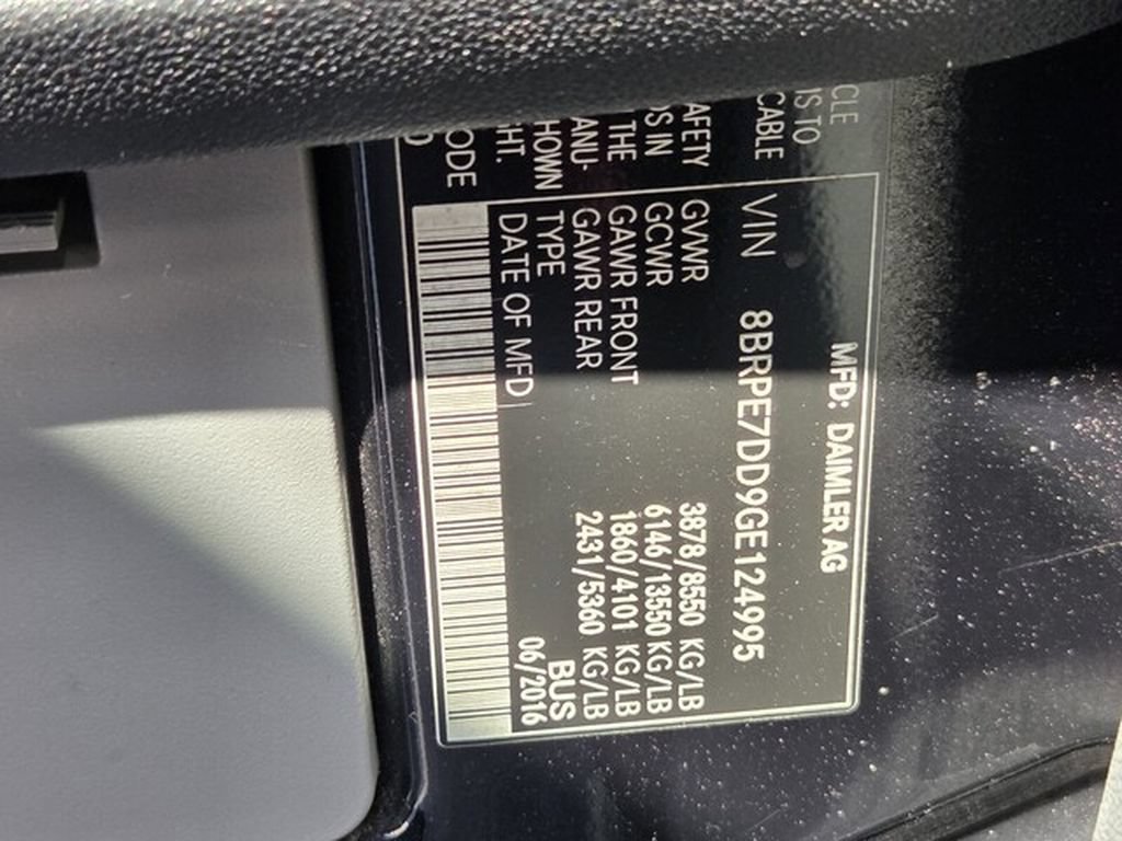 Used 2016 Mercedes-Benz Sprinter 2500 image 10