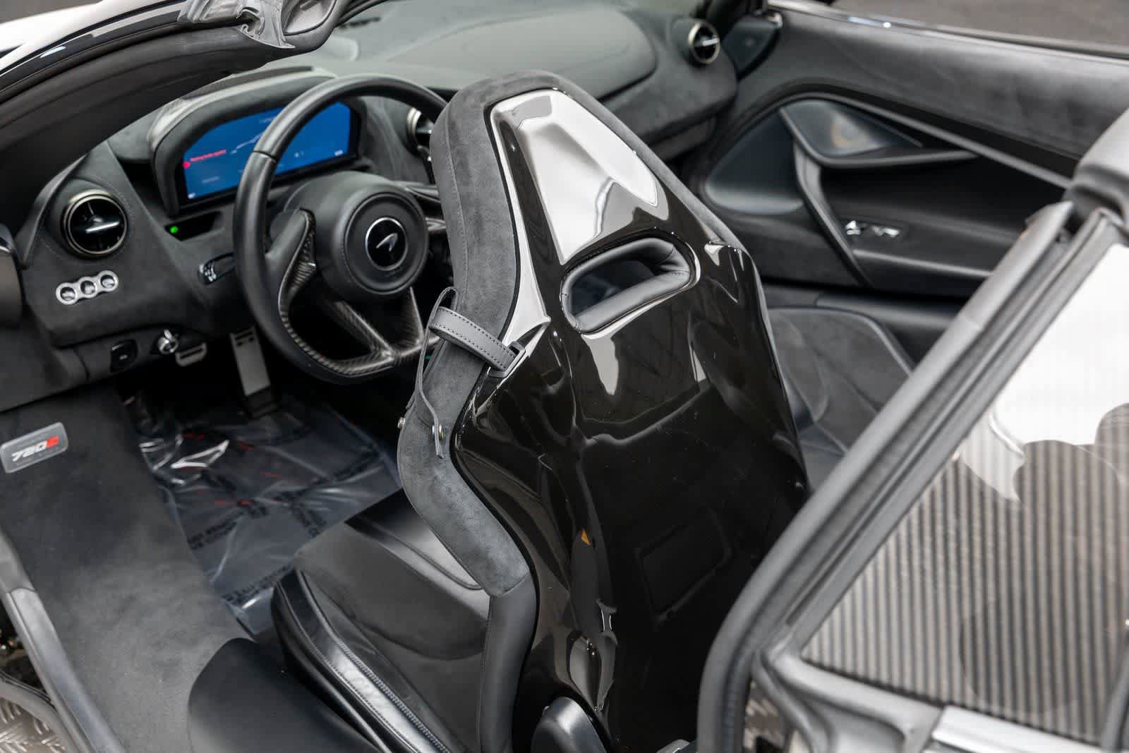 Used 2023 McLaren 720S Spider RWD image 39