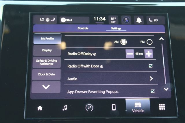Used 2025 Jeep Grand Cherokee Altitude RWD image 30