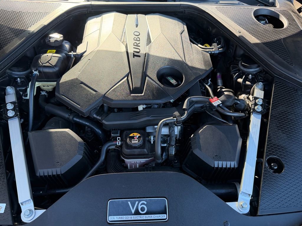 Used 2024 Genesis G90 3.5T image 21