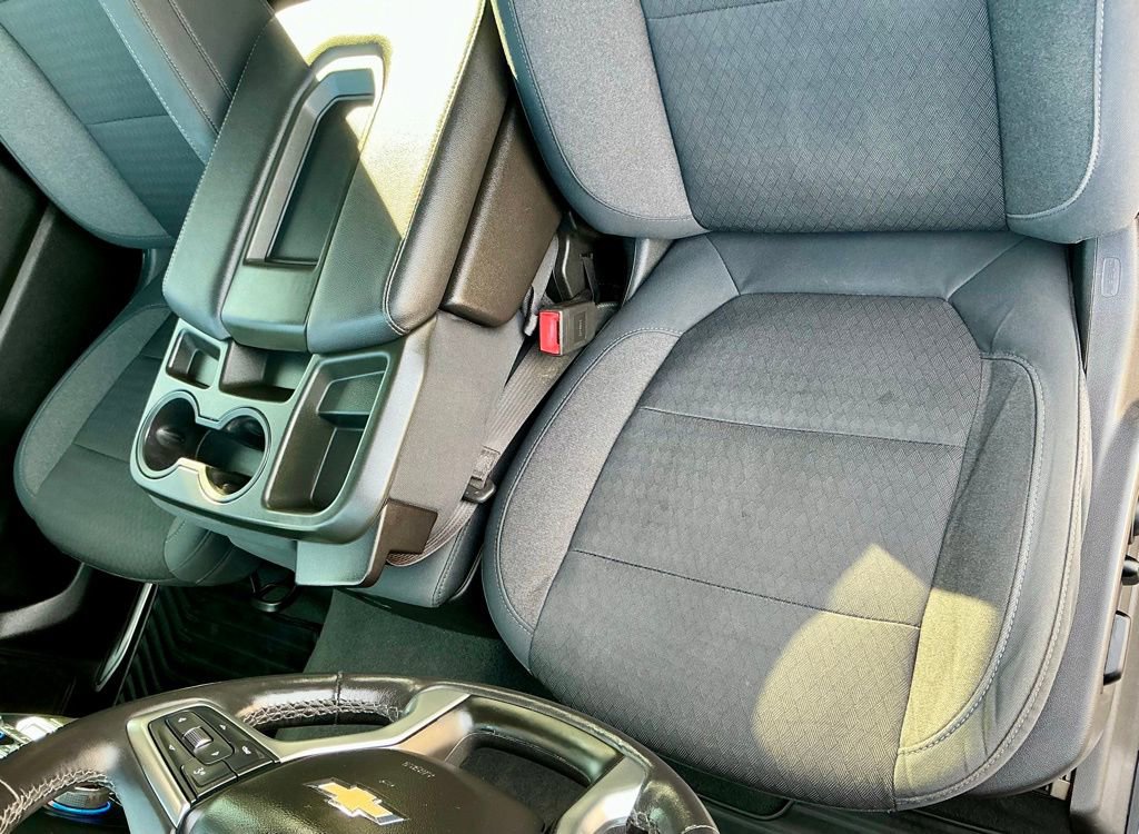 Used 2019 Chevrolet Silverado 1500 LT w/ Texas Edition image 41