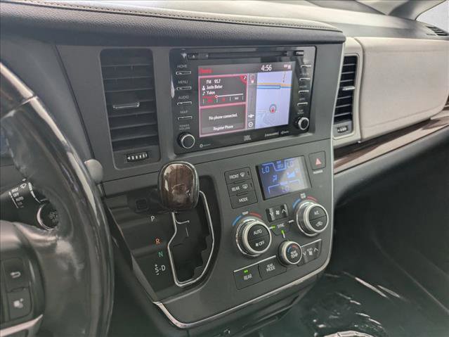 Used 2018 Toyota Sienna Limited Premium w/ Outdoor Package AWD/4WD image 12