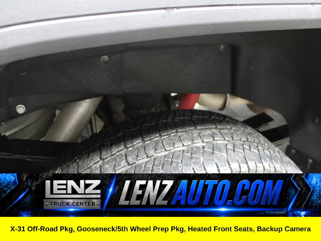 Used 2025 GMC Sierra 3500 SLE w/ SLE Convenience Package AWD/4WD image 35