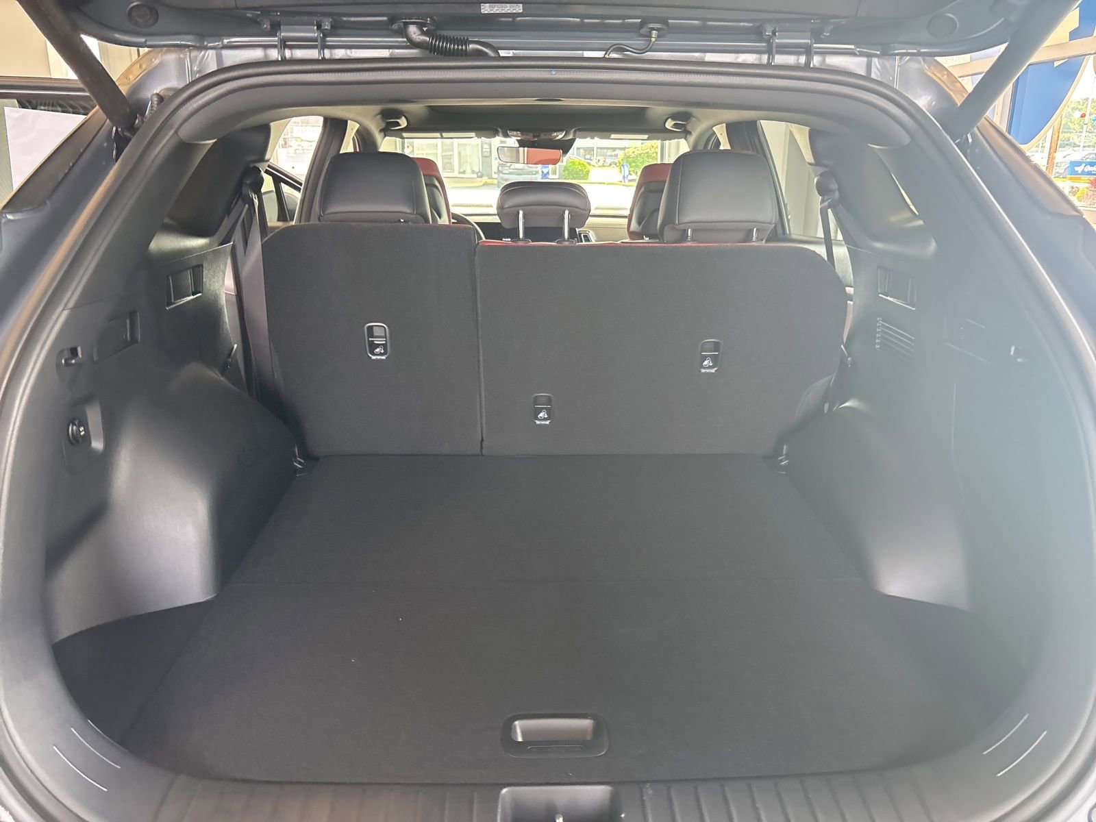 New 2025 Kia Sportage SX Prestige image 12