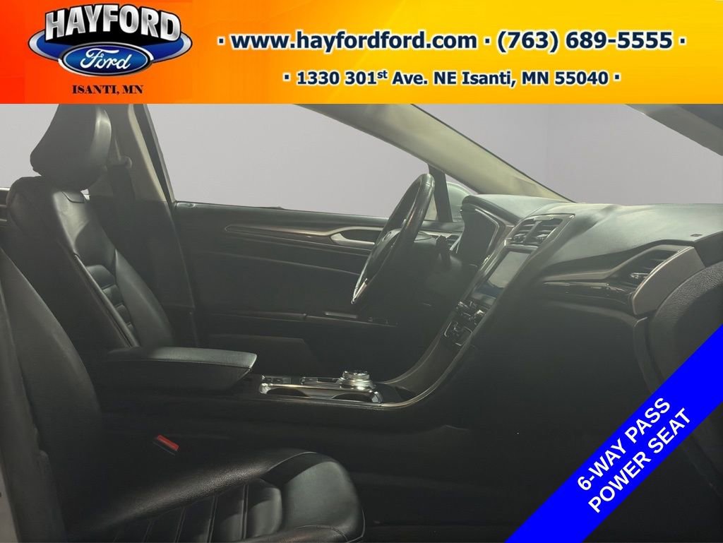 Used 2020 Ford Fusion SEL image 21