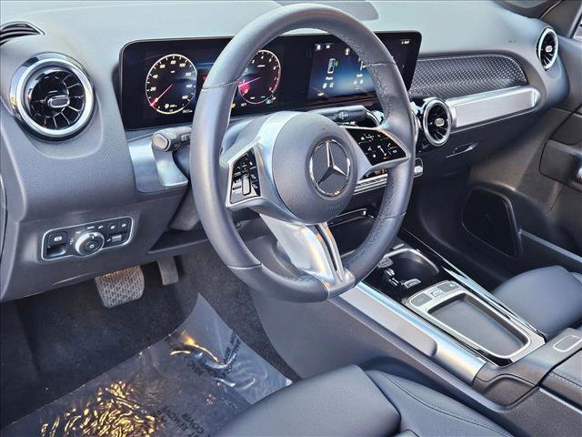 Used 2026 Mercedes-Benz GLB 250 GLB 250 image 10